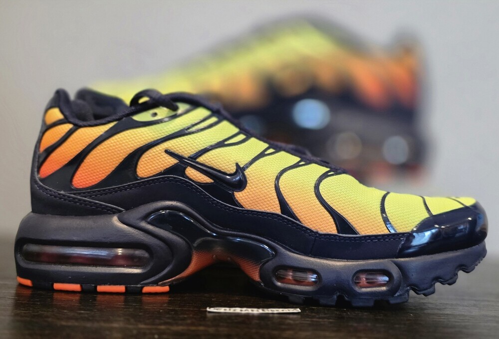 Nike Air Max Plus GS Tuned Tn 95 96 Lemon Venom Size 7Y CD0609-700 Womens 8.5 🔥 - Picture 4 of 8